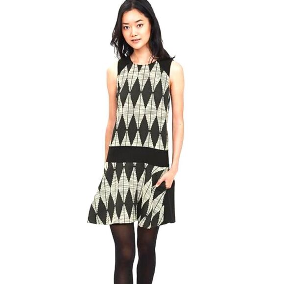 Banana Republic Diamond pattern jacquard drop waist dress size 8 - Picture 1 of 10